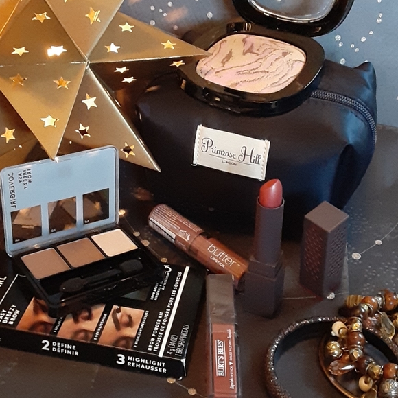 Burt's Bees Other - ⚘NEW Cosmetics